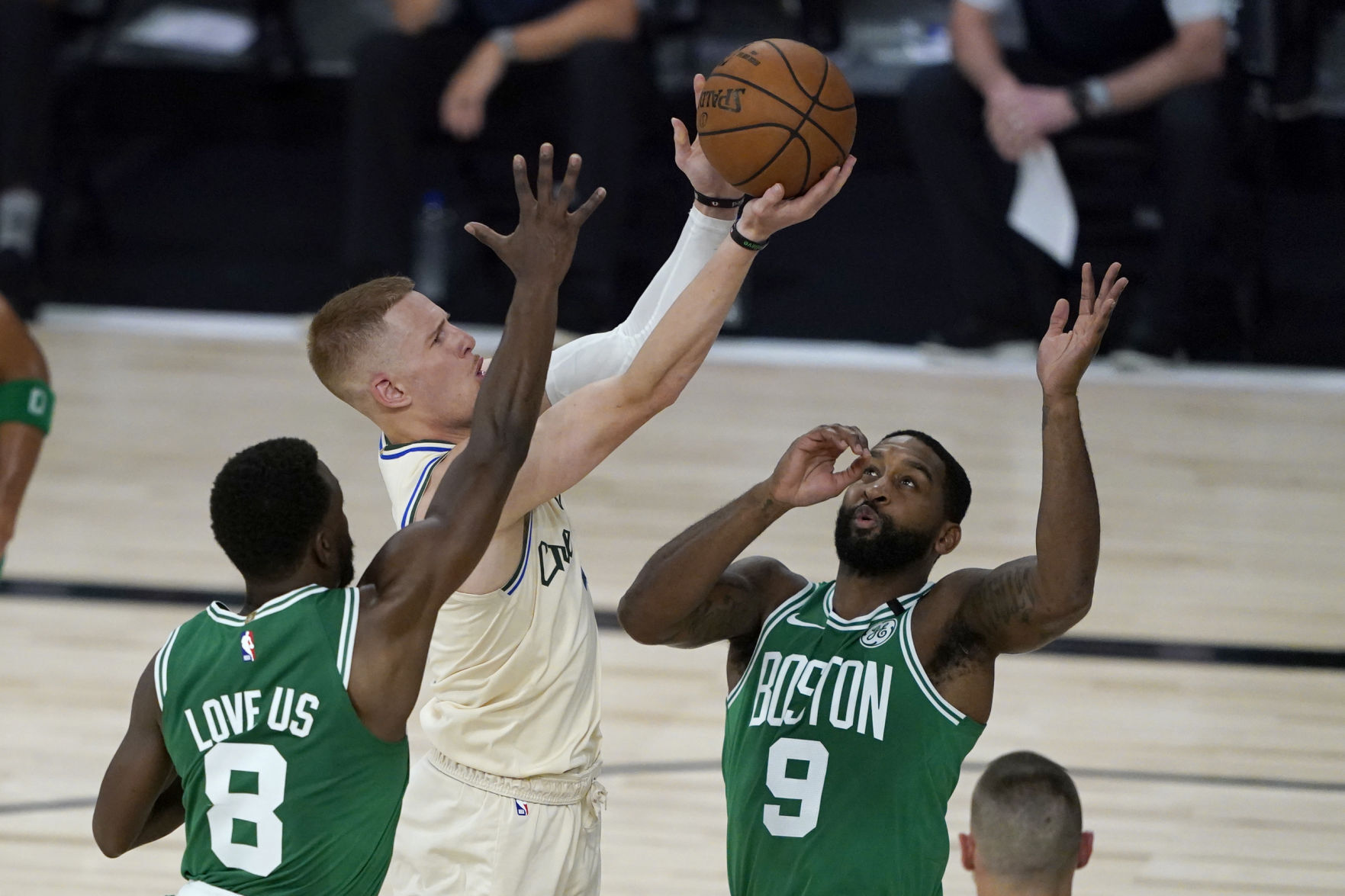 Bucks 119, Celtics 112